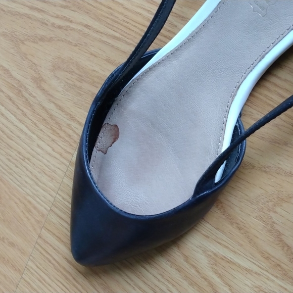 Aldo Black Genuine Leather Pointed Toe Flat | Size 8 - Picture 6 of 6